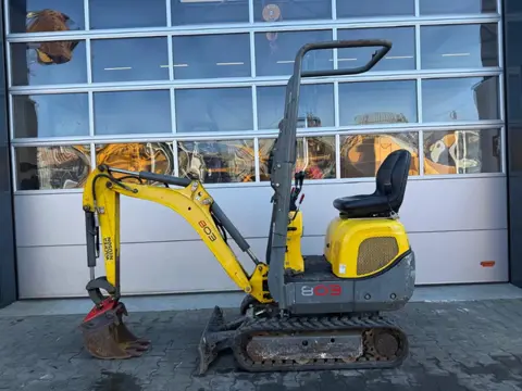WACKER NEUSON 803 (bj 2012)