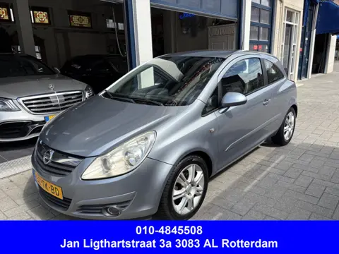 Opel Corsa 1.2-16V Cosmo AIRCO/NAP/LM VELGEN/02-2027