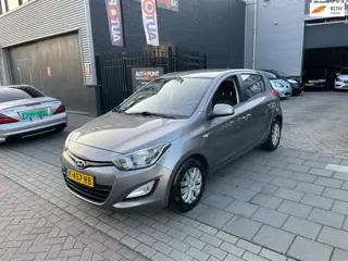 Hyundai I20 1.2i i-Vision Airco NAP APK 1 Jaar