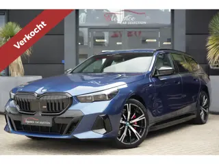 BMW 5 Serie Touring 530e xDrive M Sport High Executive 300pk HarmanKardon/Trekhaak/Camera