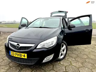 Opel Astra 1.4 Turbo 5Drs Navi Scherm Airco Cruise Control Velgen