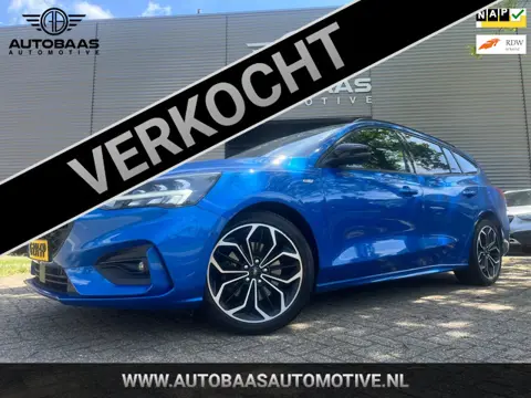 Ford Focus Wagon 1.5 182pk ST-Line NLAUTO+1EIG+NAP+PANORAMADAK+FULL LED+CAMERA+APAPTIVE CRUISE+NAVI+