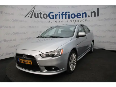 Mitsubishi Lancer Sportback 1.8 Intense nette hatchback met NAP en trekhaak