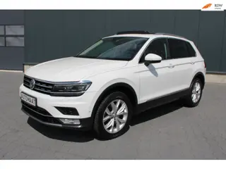 Volkswagen Tiguan 2.0 TSI 4Motion Highline SCHUIFDAK
