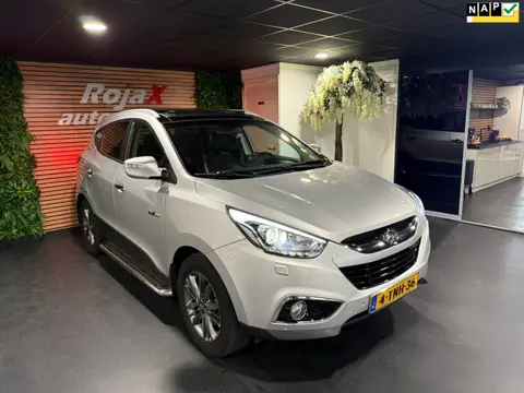 Hyundai Ix35 1.6i GDI i-Catcher PANO - LEDER - NAVI - TREKHAAK.