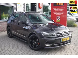 Volkswagen Tiguan 1.4 TSI ACT Comfortline Business R-Line / Pano / Trekhaak / Massage / ACC