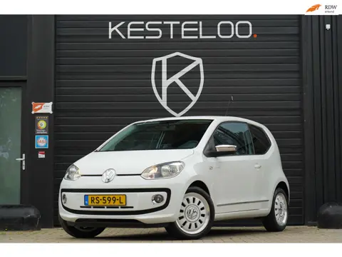 Volkswagen Up! 1.0 high up! ZEER NETTE ! AIRCO/CENTRALE VERGRENDELING/SPIEGELS ELEKTR EN VERWARMBAAR