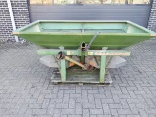 Amazone ZA-M Compact Kunstmeststrooier 27 meter 800 liter