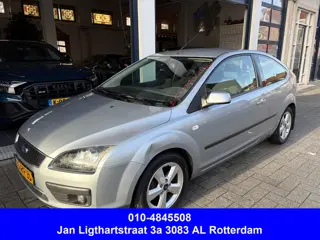 Ford Focus 1.6-16V First Edition NIEUWE APK (bj 2005)
