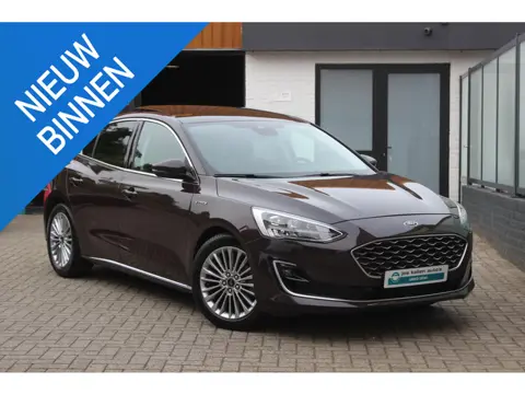 Ford Focus 1.5 EcoBoost 182pk Vignale Navi, Panoramadak, Leer, Winterpack, Head-up, 18" All Weather