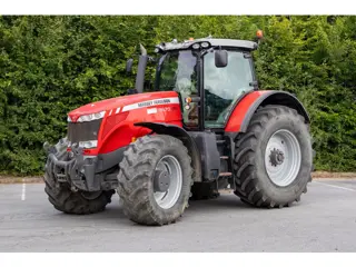 Massey Ferguson 8670