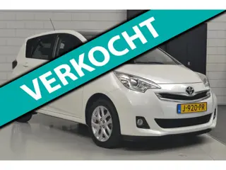 Toyota Verso-S 1.3 VVT-i Comfort // AIRCO // TREKHAAK // PANO // CRUISE //