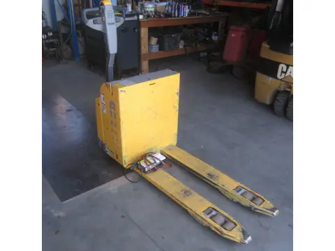 Atlet Pallettruck PLL-180, hefv. 1800 kg. nr. 1 (bj 2011)