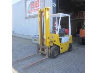 TCM FG 15, LPG-gas, duplo vrijzicht mast.