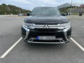 Mitsubishi Outlander 2020