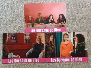 LES BUREAUX DE DIEU lobbycard set.