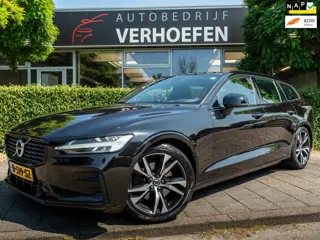 Volvo V60 2.0 B3 R-Design - APPLE CARPLAY - STOEL / STUUR VERW - PARK CAMERA - ELEC TREKHAAK !