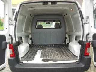 Koerier, pakket bezorger