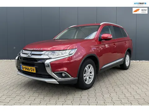 Mitsubishi Outlander 2.0 Business Edition Camera Airco APK