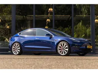 Tesla Model 3 Performance AWD 75 kWh SOH 85.8% (bj 2019)
