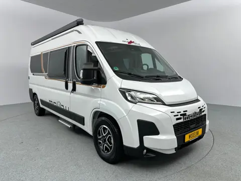 Malibu Van Compact 600 LE Enkele bedden Automaat