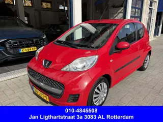Peugeot 107 1.0-12V XS NW APK 03-2027 (bj 2010)