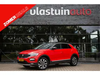 Volkswagen T-Roc 1.5 TSI Active , Trekhaak, Achteruitrijcamera, All-Season,