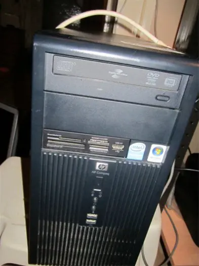HP Compaq INTEL DESKTOP