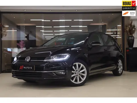 Volkswagen Golf 1.4 TSI Highline Business Carplay/Cam/Acc/Sfeerver/Stoelver/Vol