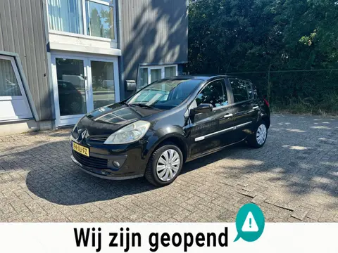 Renault Clio 1.4-16V Dynamique S