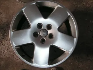 Audi 18 inch ronal velgen met banden fat five a8 stars