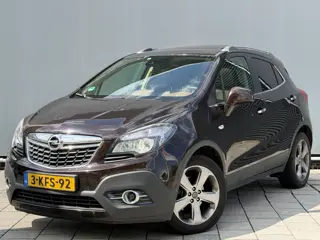 Opel Mokka BWJ 2013 | 1.4T 141PK Cosmo 4x4 | TREKHAAK | PANO DAK | LEER | STOEL&STUUR VERW | PDC | C