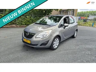 Opel Meriva 1.4 Turbo Edition NETTE AUTO RIJDT EN SCHAKELT GOED