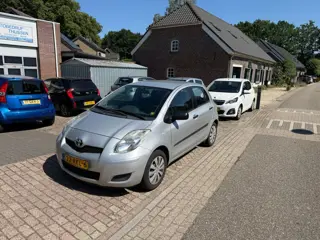 Toyota Yaris 1.3 VVTi Comfort