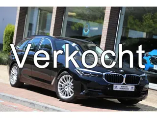 BMW 5 Serie Touring 530e Executive Leer HuD Navi Camera LED