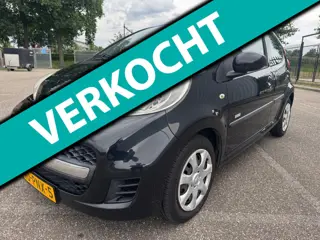 Peugeot 107 1.0-12V Millesim 2011 airco 5d