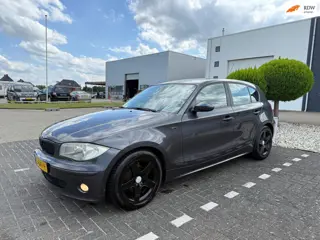 BMW 1-serie 116i Executive 2005