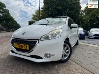 Peugeot 208 1.2 VTi Allure A-C Elek Pakket Pano Navi Cruise