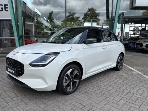 Suzuki Swift 1.2 Style Smart Hybrid handgeschakeld 83pk | Achteruitrijcamera | Dodehoekdetectie | LE