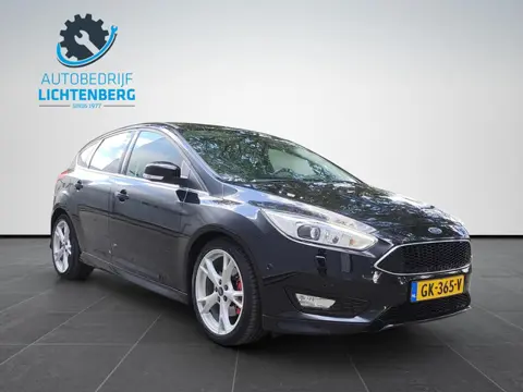 Ford Focus 1.5 Titanium Edition Trekhaak / Stoelverwarming / Elec. stoel / Voorruitverwarming