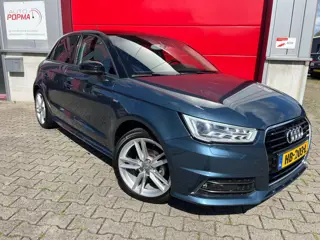 Audi A1 Sportback 1.0 95pk TFSI Automaat Design / S line / Sportstoelen / Two Tone / Navi / Cruise /