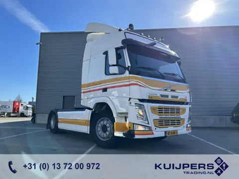 Volvo FM 370 Globetrotter / 827 dkm / 2 Tanks / Full Spoiler / NL Truck