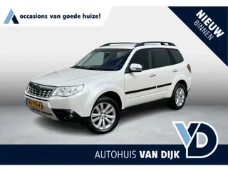 Subaru Forester 2.0 XS Luxury Trekhaak/Xenon/Parelmoer/2000 kg trekgewicht