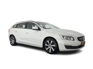 Volvo V60 2.4 D6 AWD Plug-In Hybrid Momentum Aut. *LEATHER-FABRIC | ADAPTIVE-CRUISE | BLIS | HEATED-