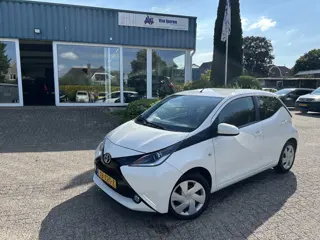 Toyota Aygo 1.0 VVT-i x-nav Apple Carplay (bj 2018)