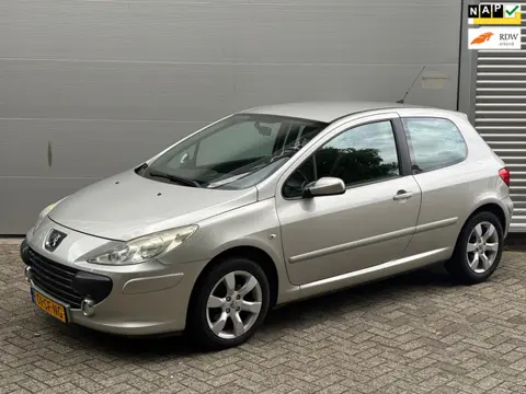 Peugeot 307 2.0-16V XS l Automaat l Climate l Rijdt & Schakelt Goed l