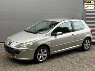 Peugeot 307 2.0-16V XS l Automaat l Climate l Rijdt & Schakelt Goed l