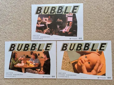 BUBBLE lobbycard set.