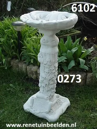 Zuil met waterbak schelp. Nr 6102 & 0273