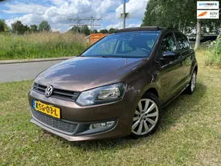 Volkswagen POLO 1.2-12V Style airco cruise control Panoramadak